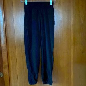 Ivivva by lululemon girls pants in good condition size 10